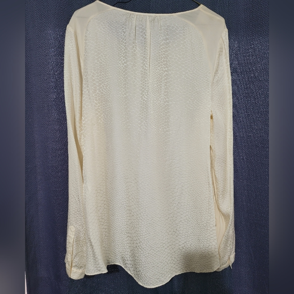 Blouse - Picture 2 of 2